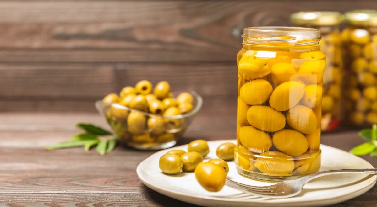 Сколько дней можно хранить открытые оливки?