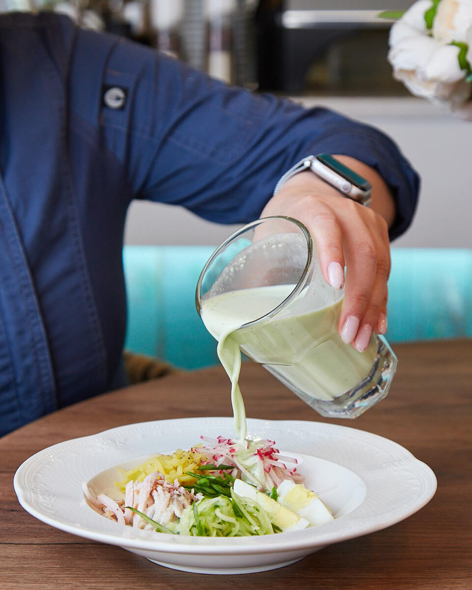 Необычные варианты окрошки, которые стоит попробовать