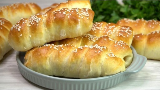 Сосиски в тесте: нежное удовольствие из детства