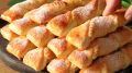 Нежные творожные рогалики: легкий и вкусный рецепт