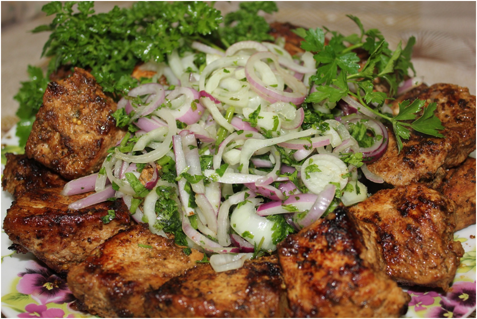 С закрытием дачного сезона: тайны идеального шашлыка