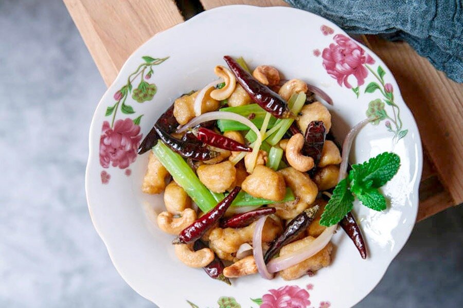 Нежная курочка с кешью: простой и вкусный рецепт