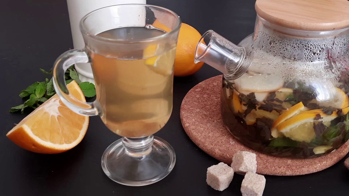 Согревающие чаи на зиму: от имбиря до русского сбитня