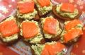 Сочные бутерброды с авокадо и красной рыбой для любого случая