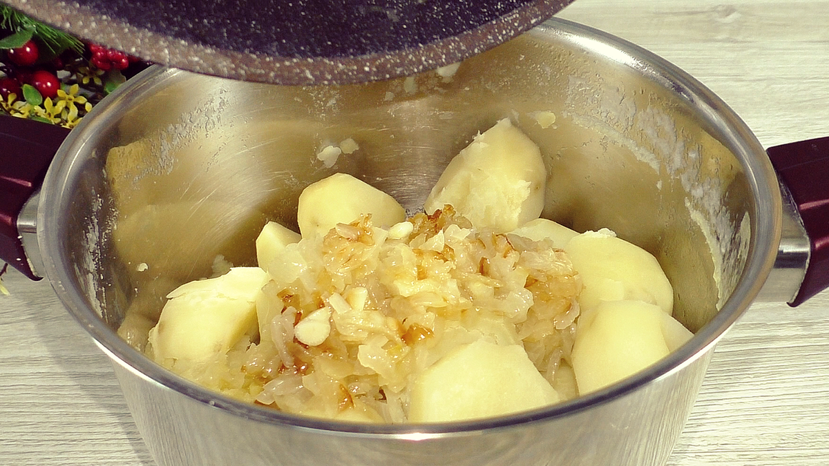 Неожиданный способ приготовления вареников на пару, который вас удивит