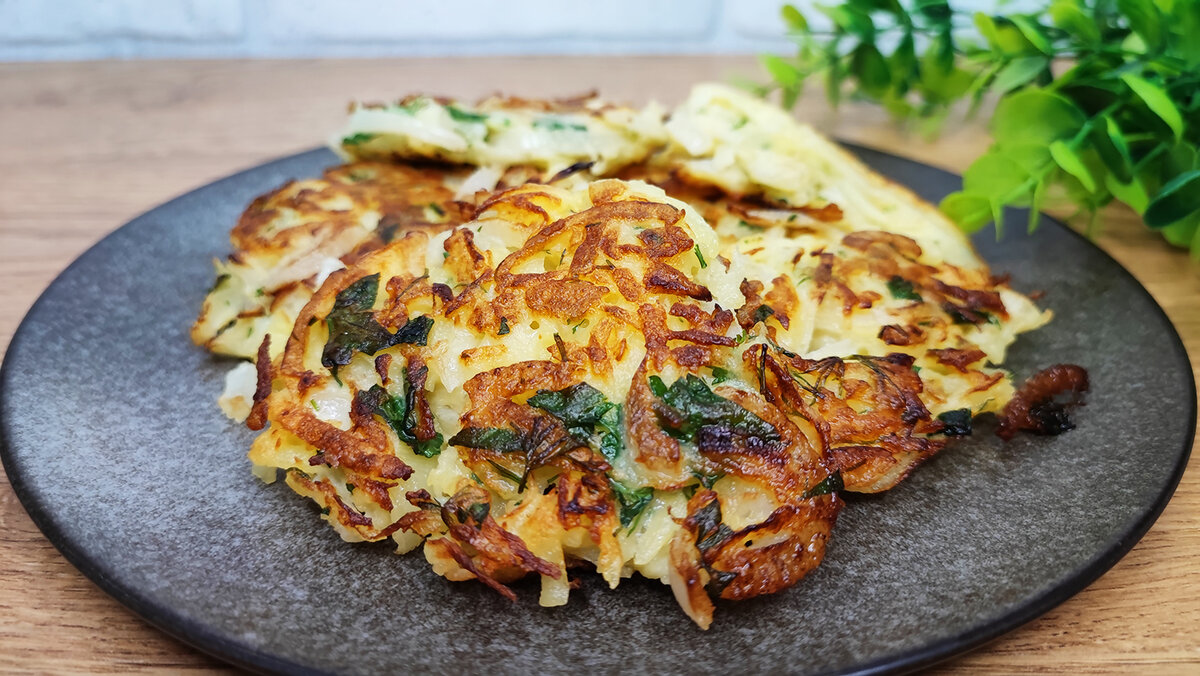 Луково-картофельные драники: новый кулинарный фаворит, который стоит попробовать