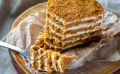 Медовик за полчаса: быстрый и простой способ приготовления популярного десерта