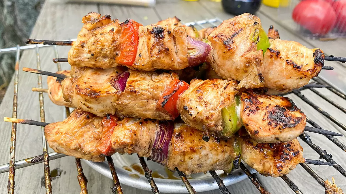 Шашлык из курицы: идеальное блюдо для летних пикников