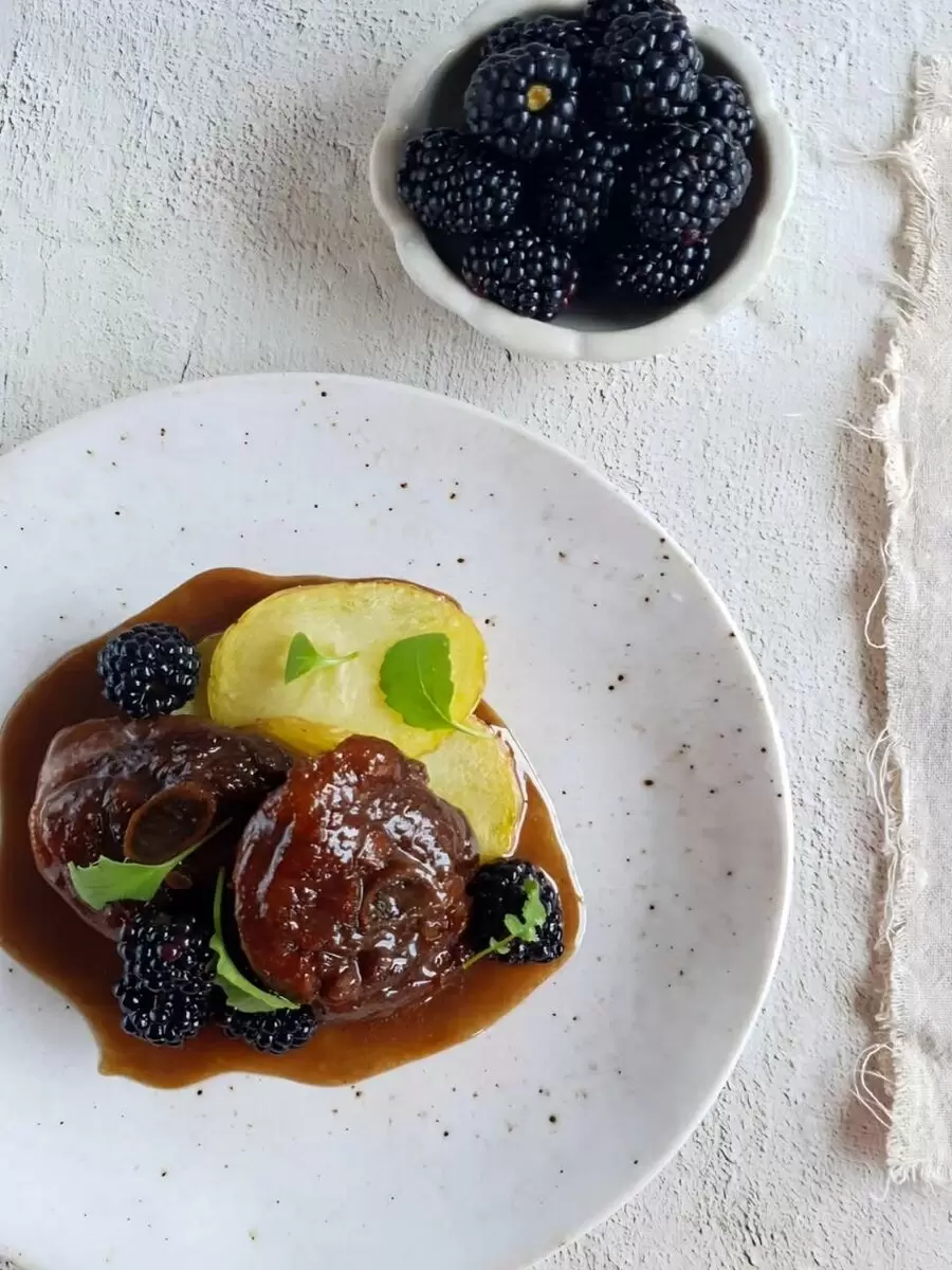 Индейка с ежевикой: неожиданные вкусовые сочетания в гастрономии