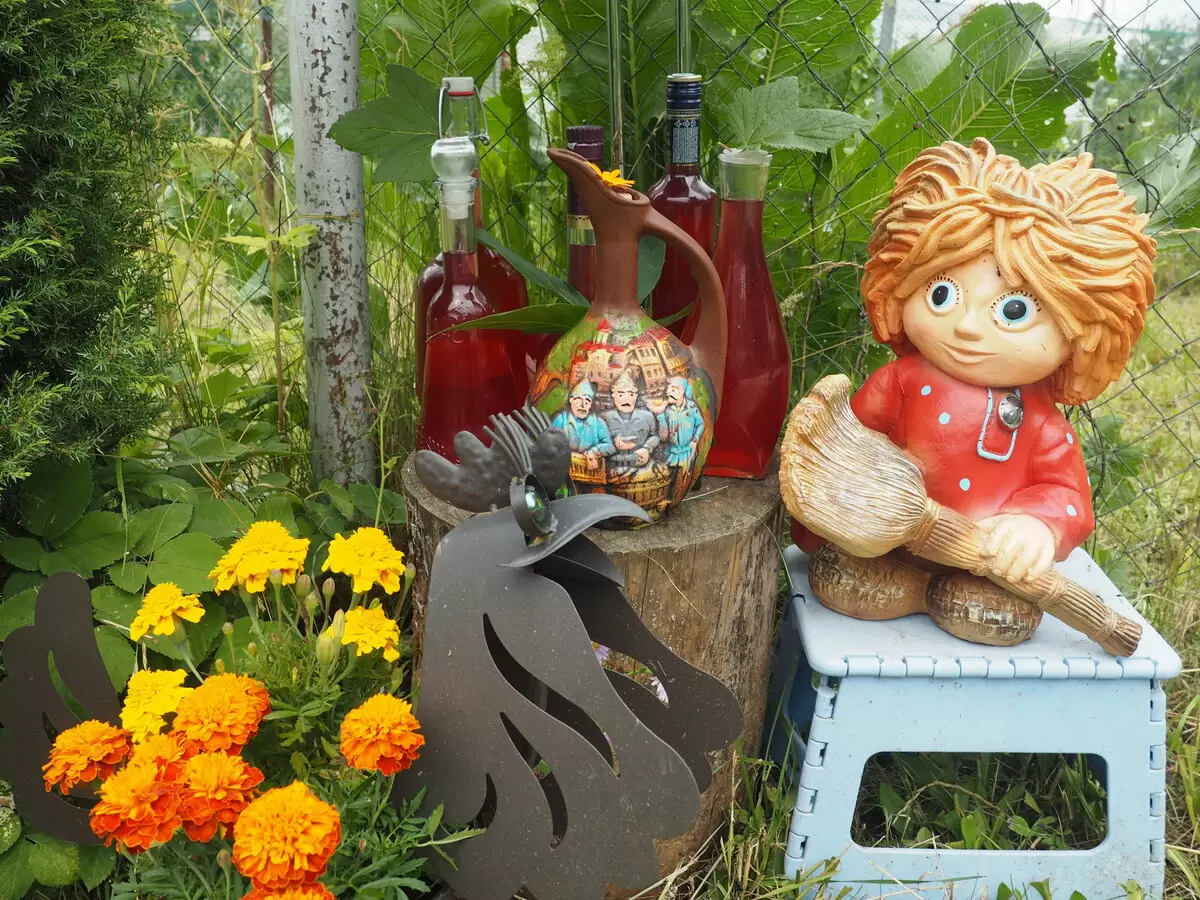 Ароматная дачная настойка: общие сведения