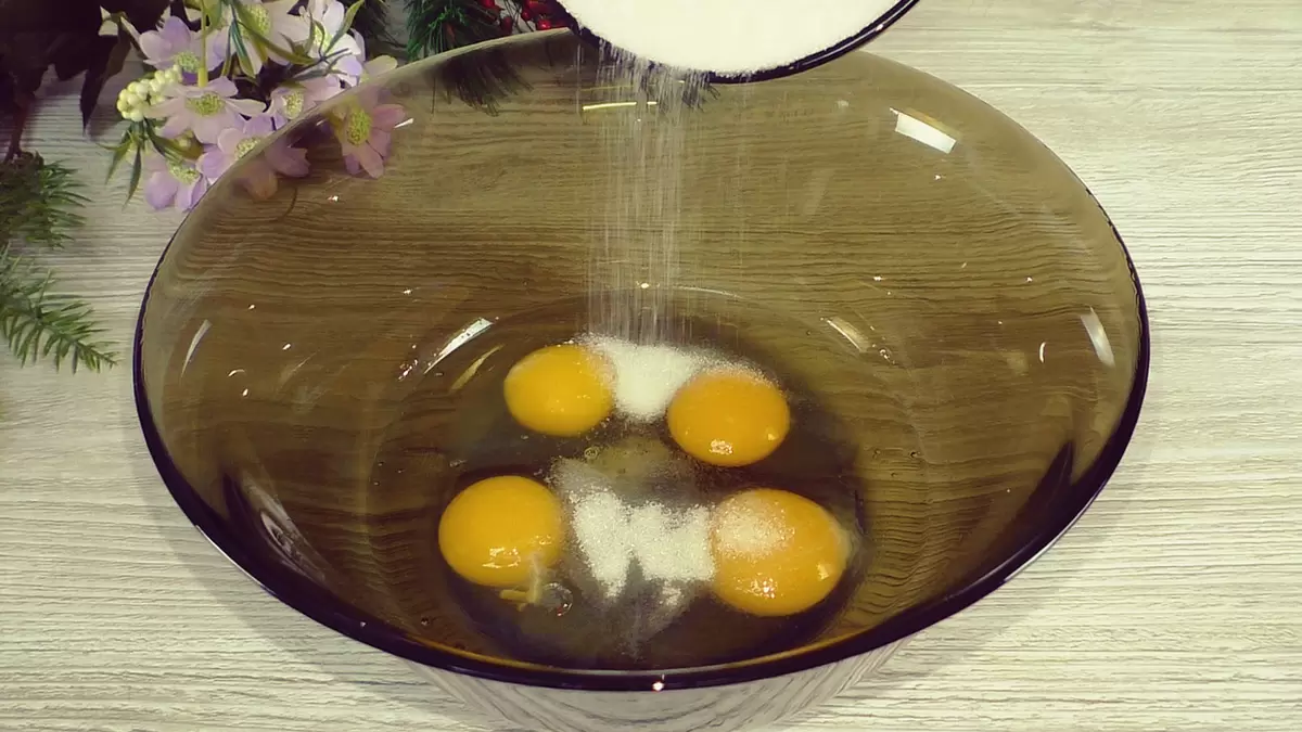 Нежный пирог "Зебра": воспоминания о детстве с каждым кусочком