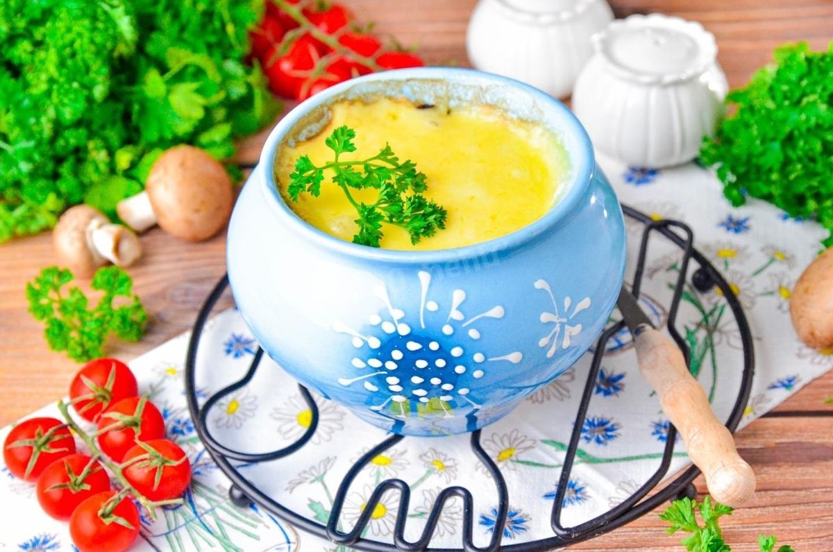 Грибы в сметане: как легко и вкусно накормить семью