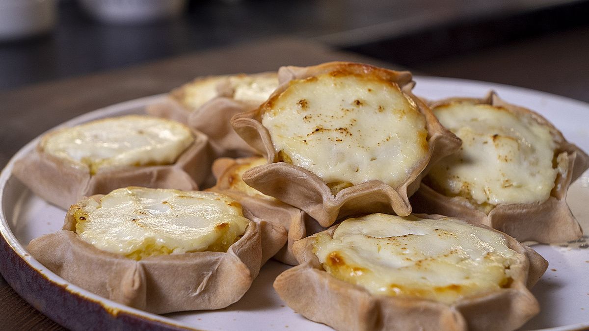 Ностальгия в каждом укусе: калитки с пшённой кашей